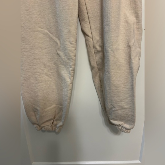 Limited Edition Emma Chamberlain Coffee Cream Sweatpants - Picture 3 of 9